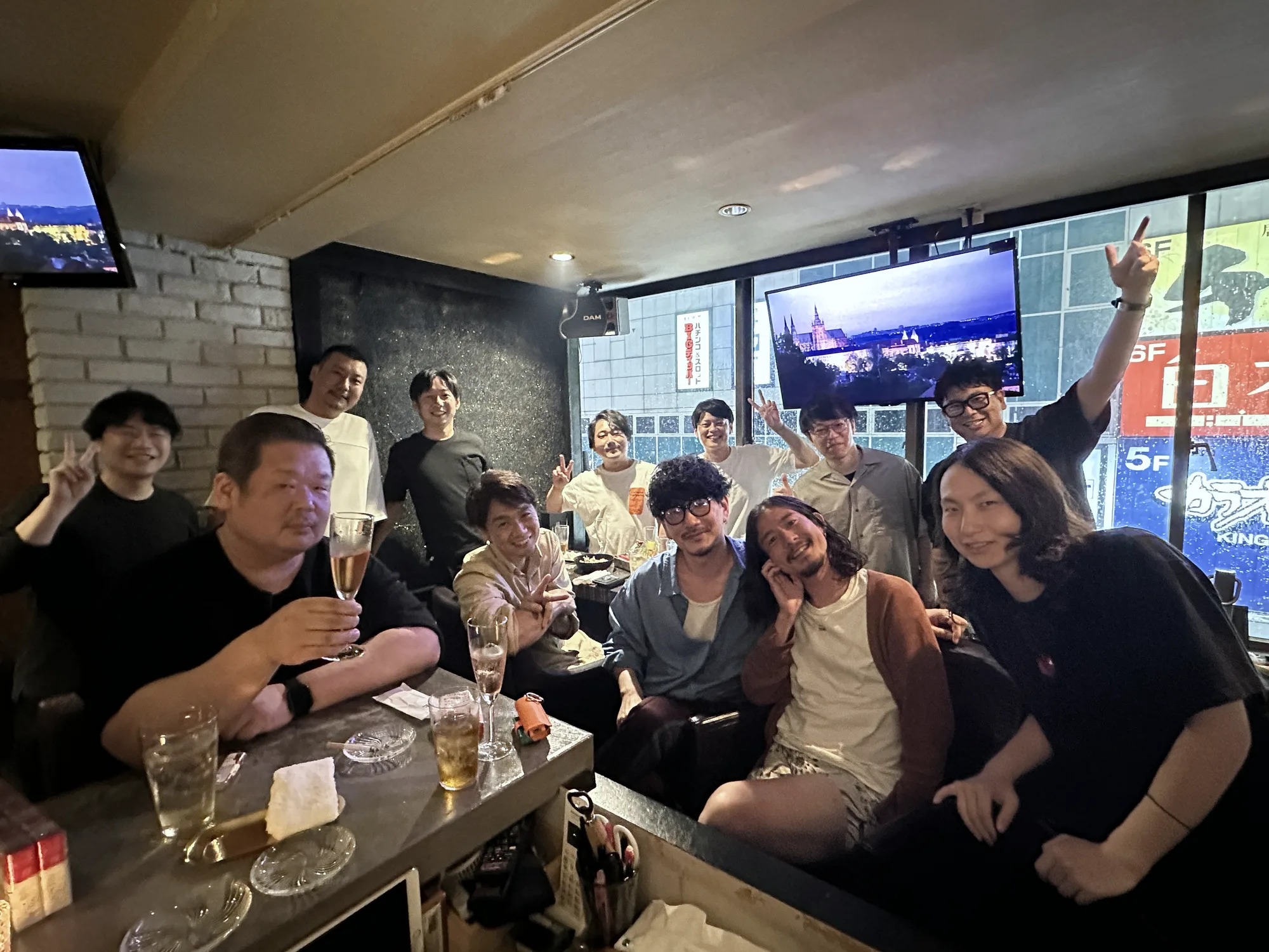 業界交流会での集合写真